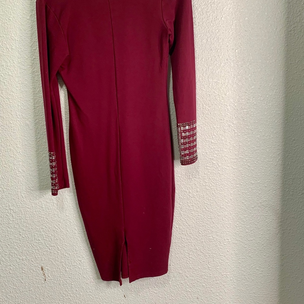Dress - Picture 2 of 3